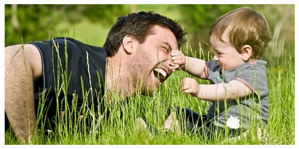 Отец и ребенок: 15 генетических особенностей, которые передаются малышу от отца