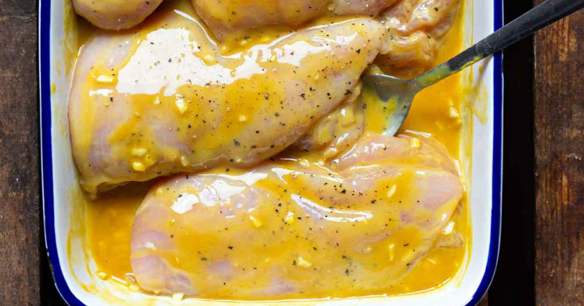 Филе курицы в сливочно-горчичном соусе - пальчики оближешь!